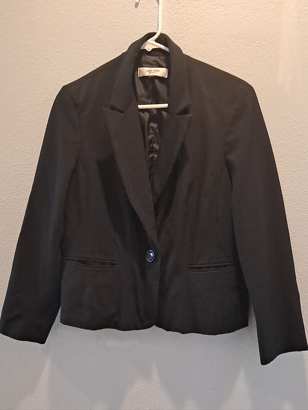 Jones Studio Women's Black Single-Button Notch Lapel Blazer